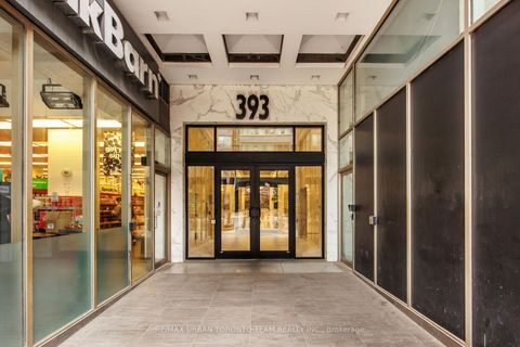 Photo 30 at 401 - 393 King Street W, Waterfront Communities C1, Toronto