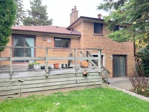 Photo 4 at 53 Lloydminster Crescent, Newtonbrook East, Toronto