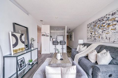 Photo 6 at PH109 - 11 Lee Centre Drive, Woburn, Toronto