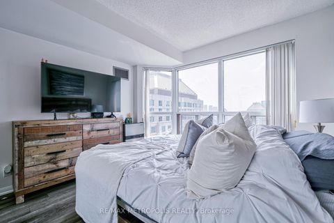 Photo 18 at PH109 - 11 Lee Centre Drive, Woburn, Toronto