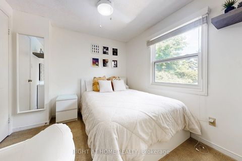 Photo 20 at 363 Crossland Gate, Glenway Estates, Newmarket