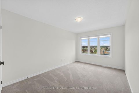 Photo 34 at 11 Phoenix Boulevard, Rural Barrie Southeast, Barrie