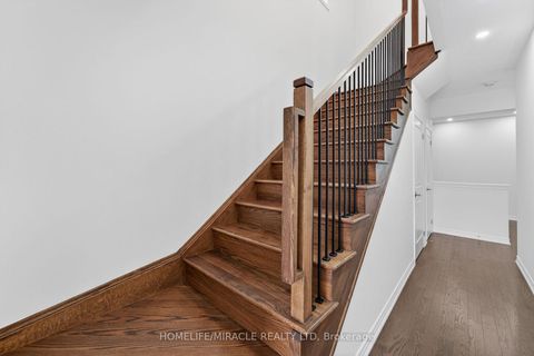 Photo 47 at 11 Phoenix Boulevard, Rural Barrie Southeast, Barrie