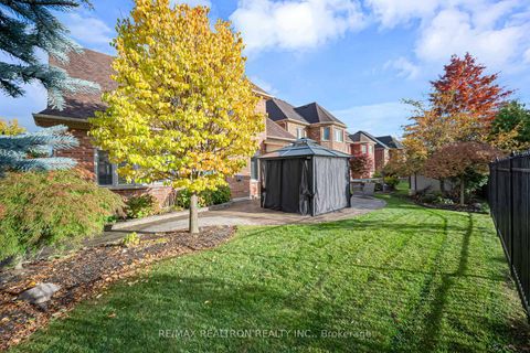 Photo 24 at 71 Glengordon Crescent, Angus Glen, Markham