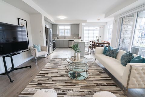 Photo 6 at 2 William Shearn Crescent, Angus Glen, Markham