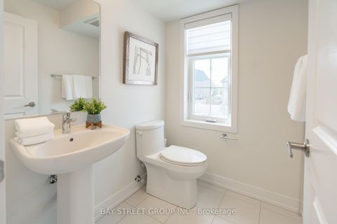 Photo 17 at 2 William Shearn Crescent, Angus Glen, Markham