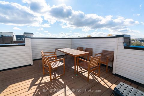 Photo 31 at 2 William Shearn Crescent, Angus Glen, Markham