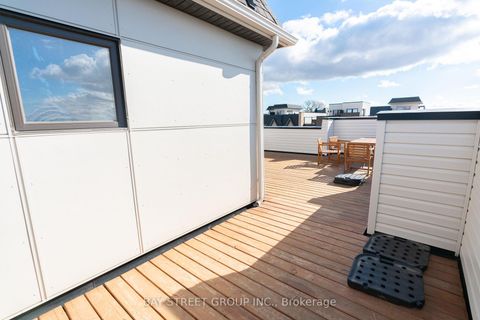 Photo 33 at 2 William Shearn Crescent, Angus Glen, Markham