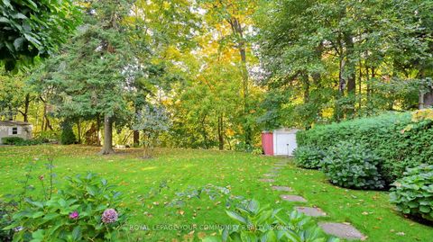 Photo 3 at 35 La Rush Drive, Humber Heights, Toronto