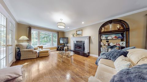 Photo 13 at 35 La Rush Drive, Humber Heights, Toronto Photo 13 at 35 La Rush Drive, Humber Heights, Toronto