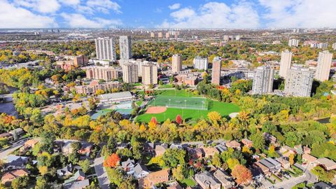 Photo 32 at 35 La Rush Drive, Humber Heights, Toronto Photo 32 at 35 La Rush Drive, Humber Heights, Toronto