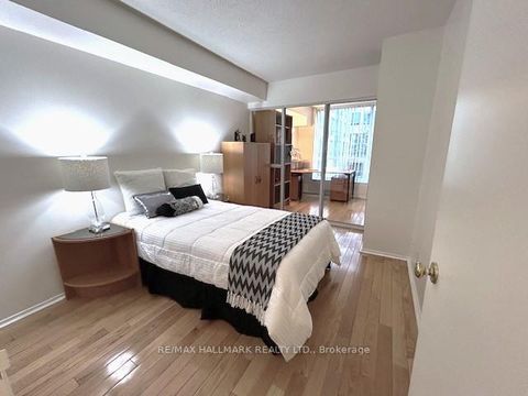 Photo 17 at 216 - 92 King Street E, Yonge Corridor, Toronto