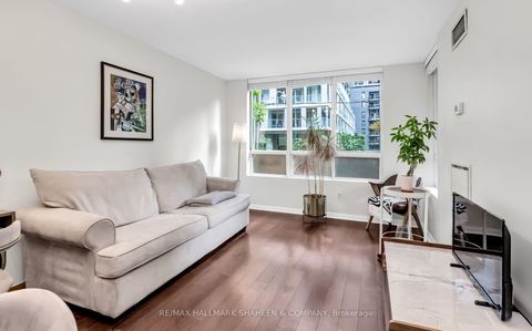 Photo 11 at 207 - 188 Redpath Avenue, Mount Pleasant West, Toronto