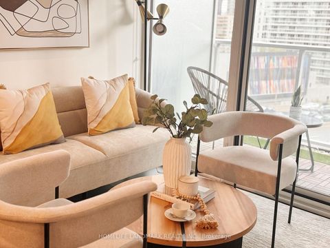 Photo 6 at 1110 - 19 Bathurst Street, Waterfront Communities C1, Toronto