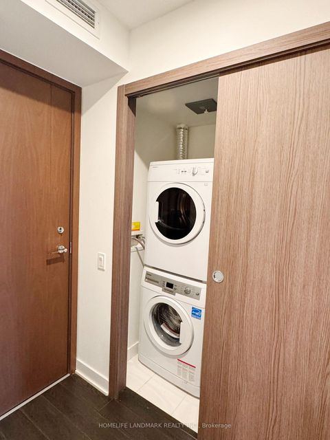 Photo 16 at 1110 - 19 Bathurst Street, Waterfront Communities C1, Toronto