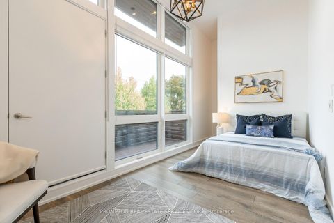 Photo 22 at 65 Harshaw Avenue, Lambton Baby Point, Toronto