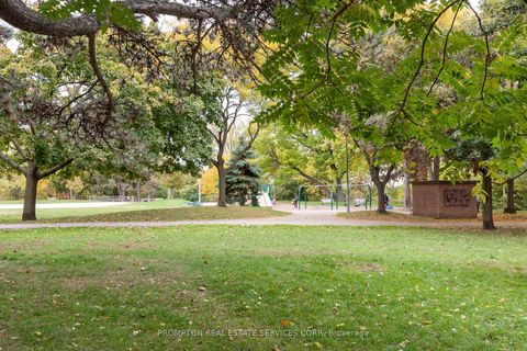 Photo 36 at 65 Harshaw Avenue, Lambton Baby Point, Toronto