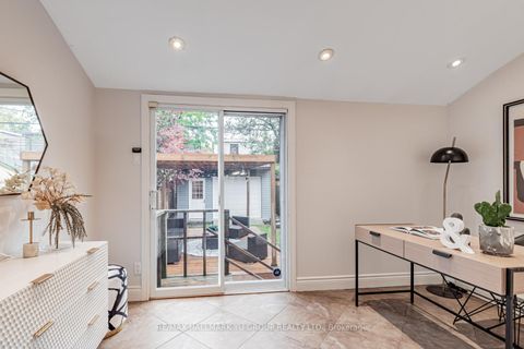 Photo 10 at 402 Milverton Boulevard, Danforth, Toronto
