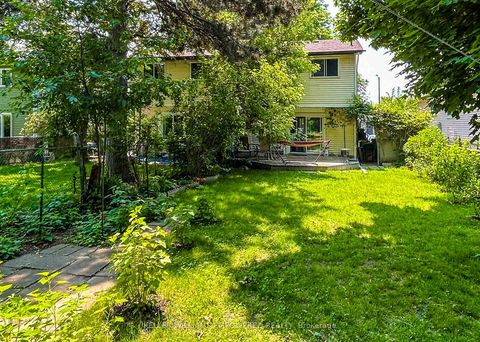 Photo 21 at 199 Hollyberry Trail, Hillcrest Village, Toronto