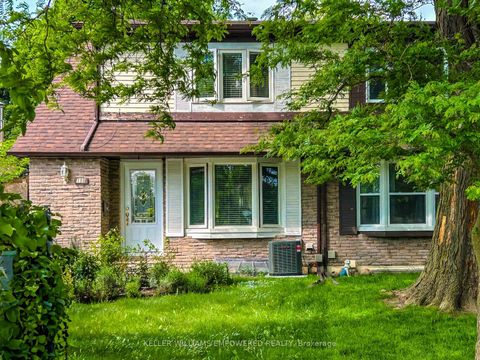 Photo 23 at 199 Hollyberry Trail, Hillcrest Village, Toronto