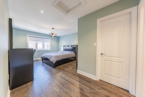 Photo 32 at 986 Wilbur Pipher Circle, Wyndham, Newmarket