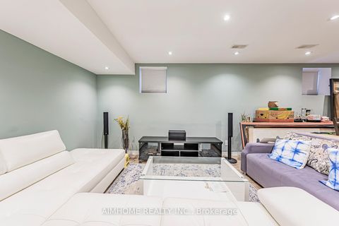 Photo 41 at 986 Wilbur Pipher Circle, Wyndham, Newmarket