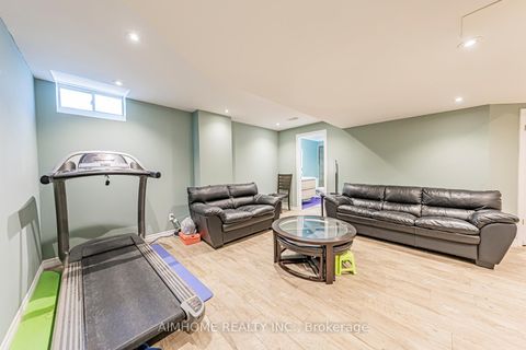 Photo 43 at 986 Wilbur Pipher Circle, Wyndham, Newmarket