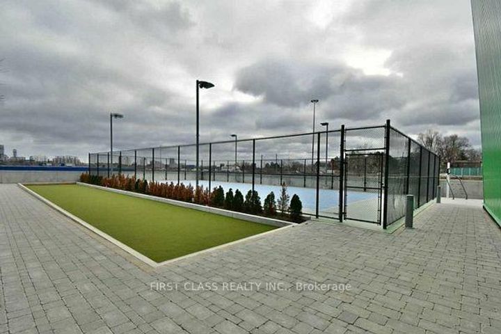 Photo 20 at 303 - 117 McMahon Drive, Bayview Village, Toronto