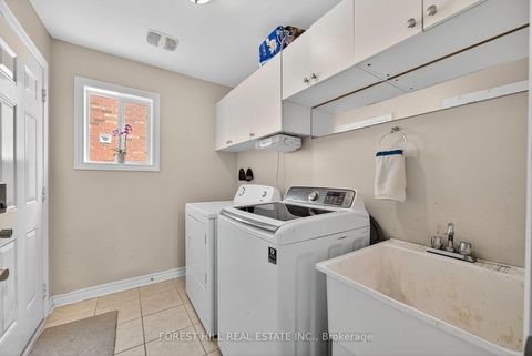 Photo 14 at 31 Connaught Lane, Shore, Barrie