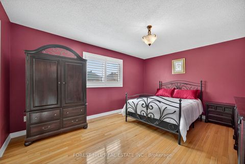 Photo 17 at 31 Connaught Lane, Shore, Barrie