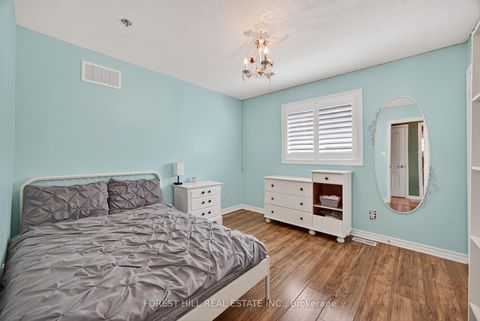 Photo 21 at 31 Connaught Lane, Shore, Barrie