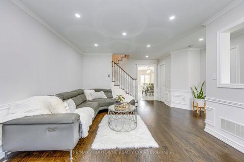 Photo 8 at 3100 Robert Brown Boulevard, GO Glenorchy, Oakville