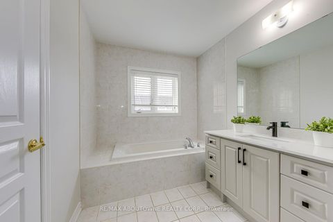 Photo 24 at 3100 Robert Brown Boulevard, GO Glenorchy, Oakville