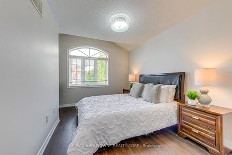 Photo 25 at 3100 Robert Brown Boulevard, GO Glenorchy, Oakville