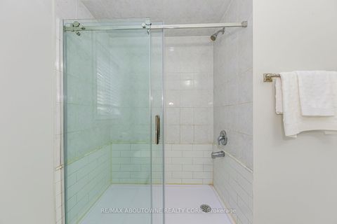 Photo 30 at 3100 Robert Brown Boulevard, GO Glenorchy, Oakville