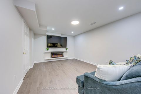 Photo 32 at 3100 Robert Brown Boulevard, GO Glenorchy, Oakville