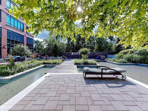 Photo 20 at 427 - 7608 Yonge Street, Yorkhill, Vaughan