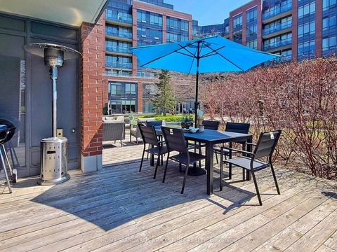 Photo 21 at 427 - 7608 Yonge Street, Yorkhill, Vaughan