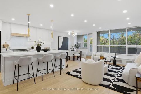 Photo 6 at 904 - 65 Southport Street, Swansea, Toronto