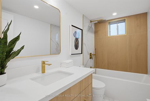 Photo 14 at 904 - 65 Southport Street, Swansea, Toronto