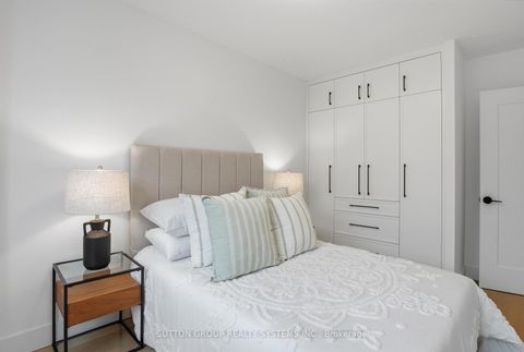 Photo 25 at 904 - 65 Southport Street, Swansea, Toronto