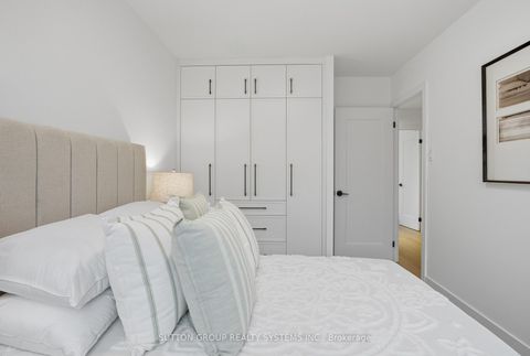 Photo 26 at 904 - 65 Southport Street, Swansea, Toronto