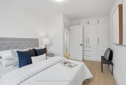 Photo 28 at 904 - 65 Southport Street, Swansea, Toronto