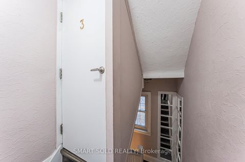 Photo 28 at 889 Avenue Road, Eglinton, Toronto