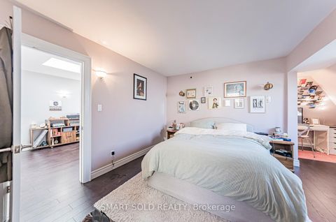 Photo 38 at 889 Avenue Road, Eglinton, Toronto