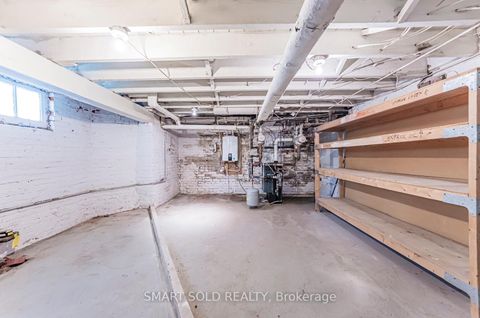 Photo 46 at 889 Avenue Road, Eglinton, Toronto
