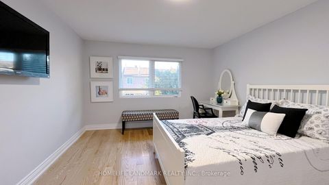 Photo 20 at 40 Belinda Square, Steeles, Toronto