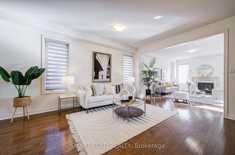 Photo 6 at 99 Chouinard Way, Rural Aurora, Aurora