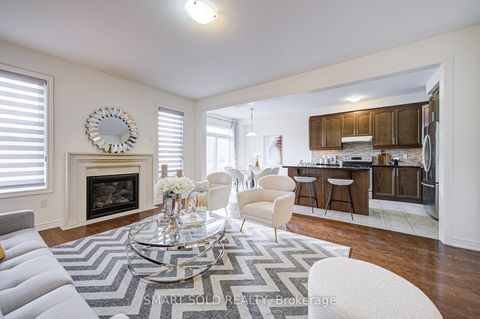 Photo 7 at 99 Chouinard Way, Rural Aurora, Aurora