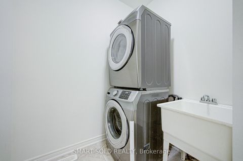 Photo 13 at 99 Chouinard Way, Rural Aurora, Aurora